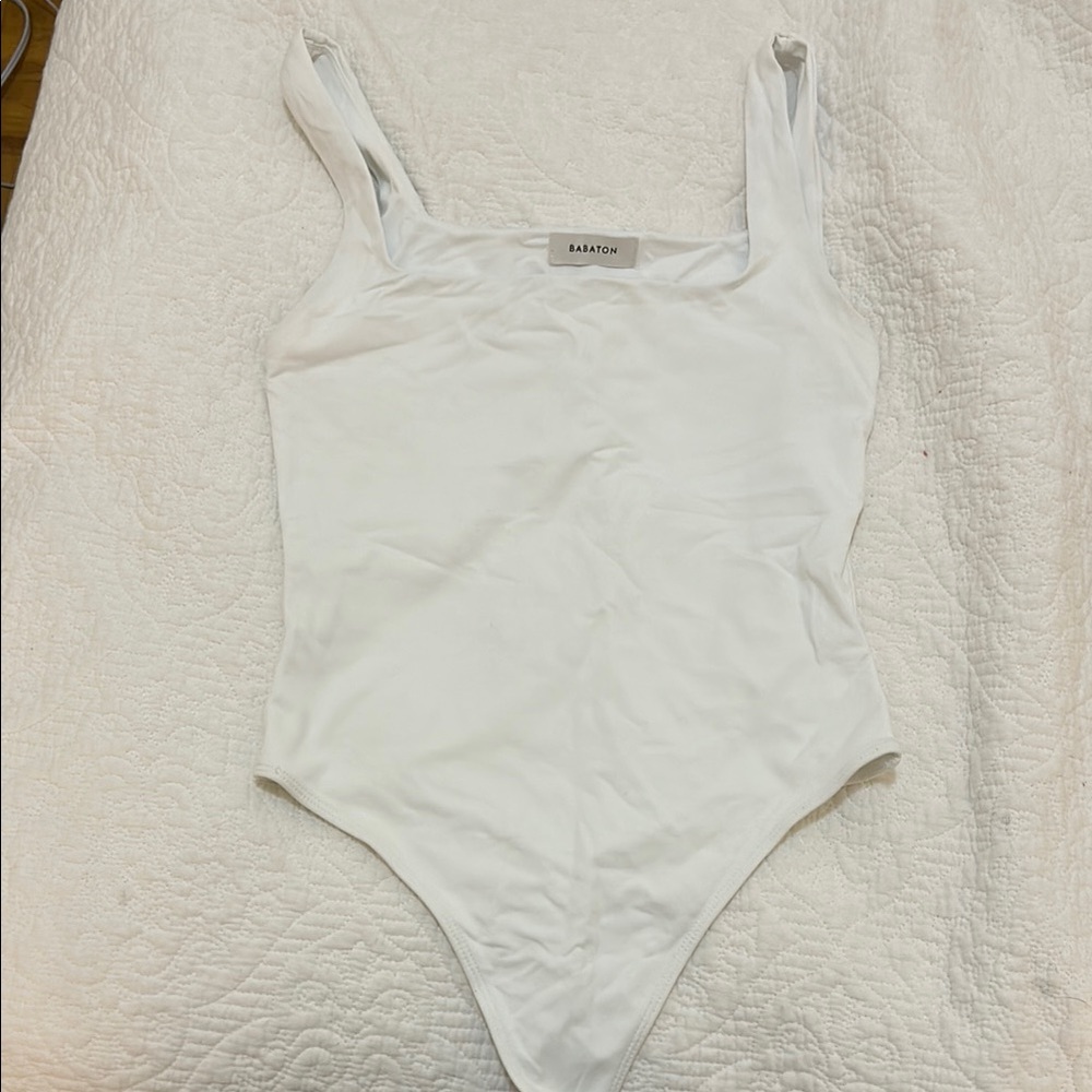 Aritzia Babaton Contour White Bodysuit